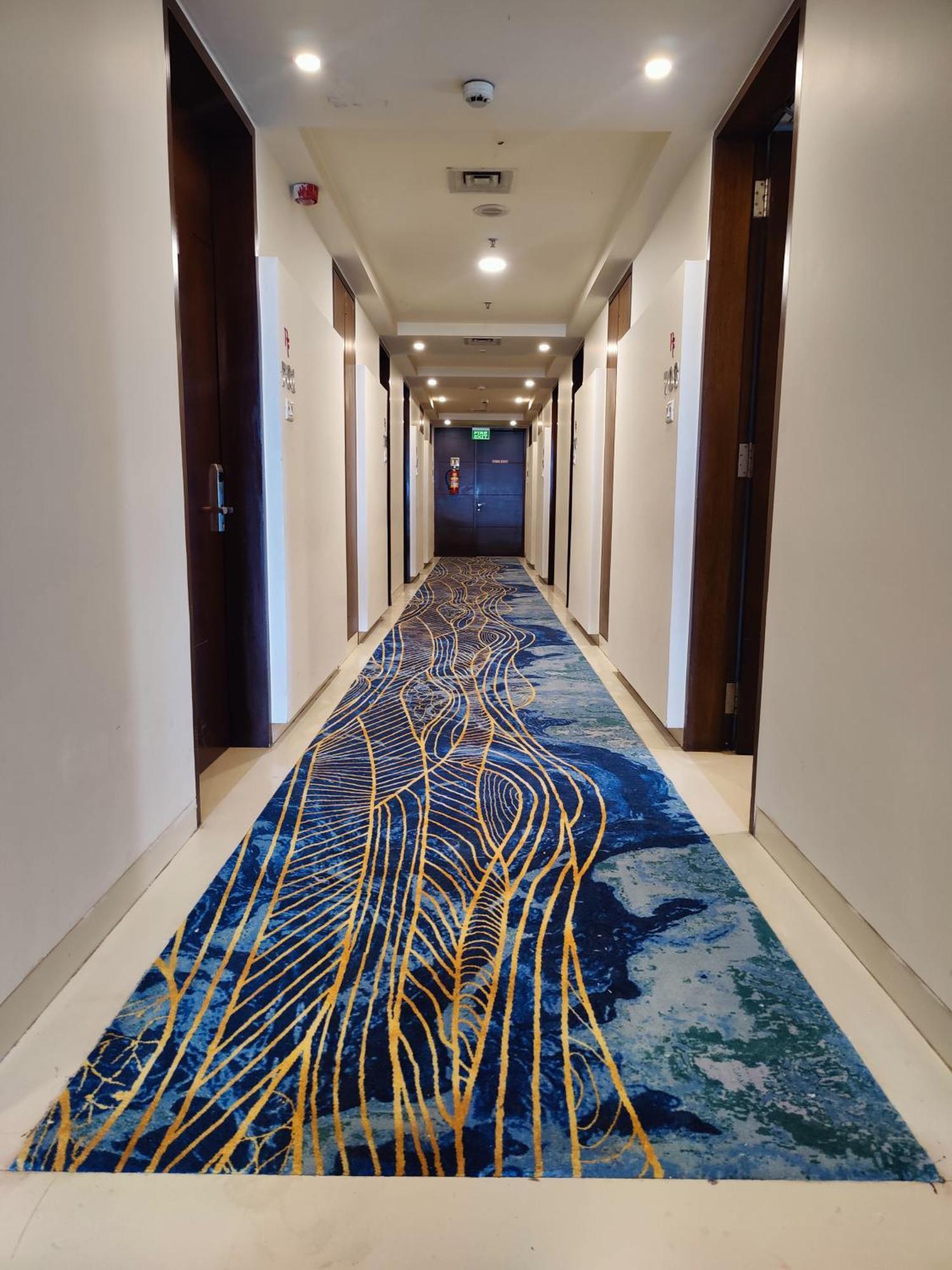 Regenta Central Grand Exotica Pimpri-Chinchwad Exteriör bild